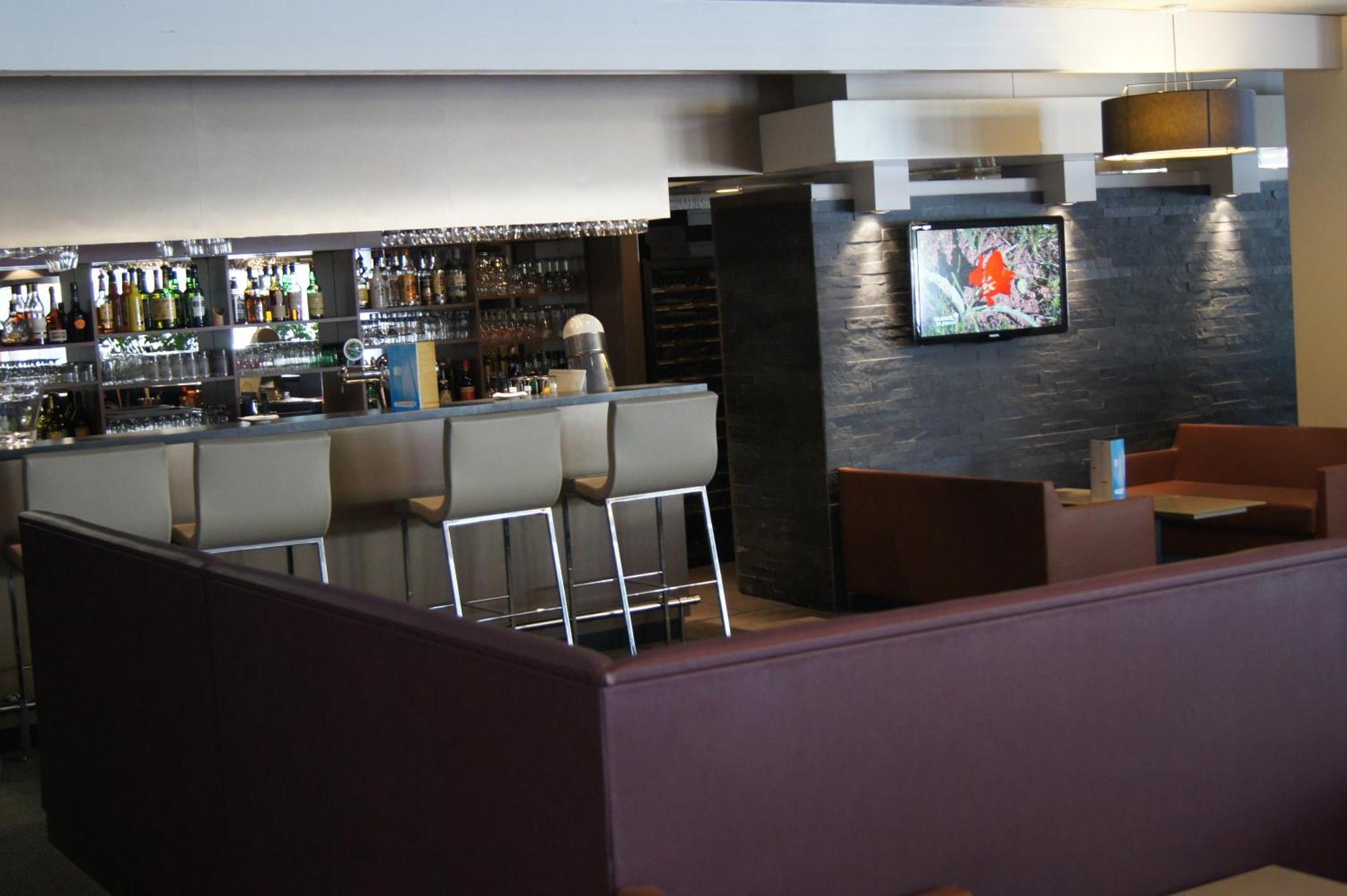 Western Alexander Park 4*