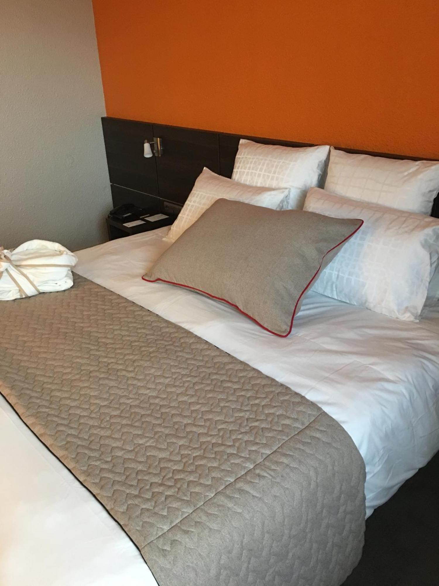 Western Alexander Park 4*